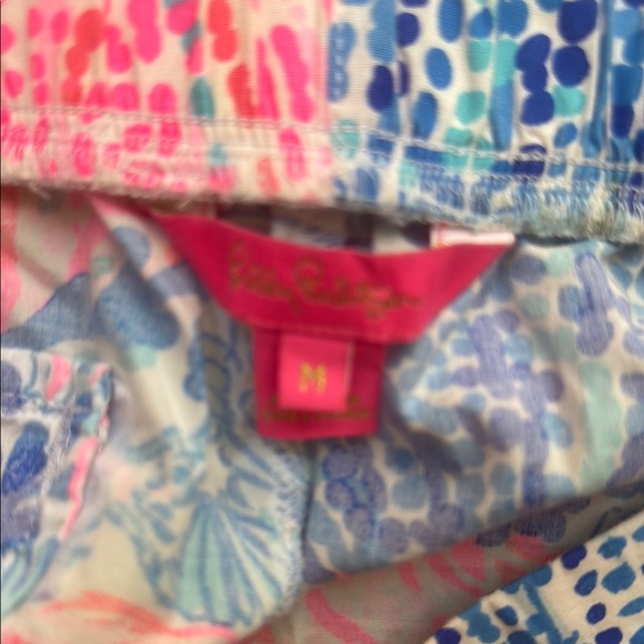 Lilly Pulitzer 5" Ocean View Short - Medium in Resort White Sway With Me - Picture 3 of 3